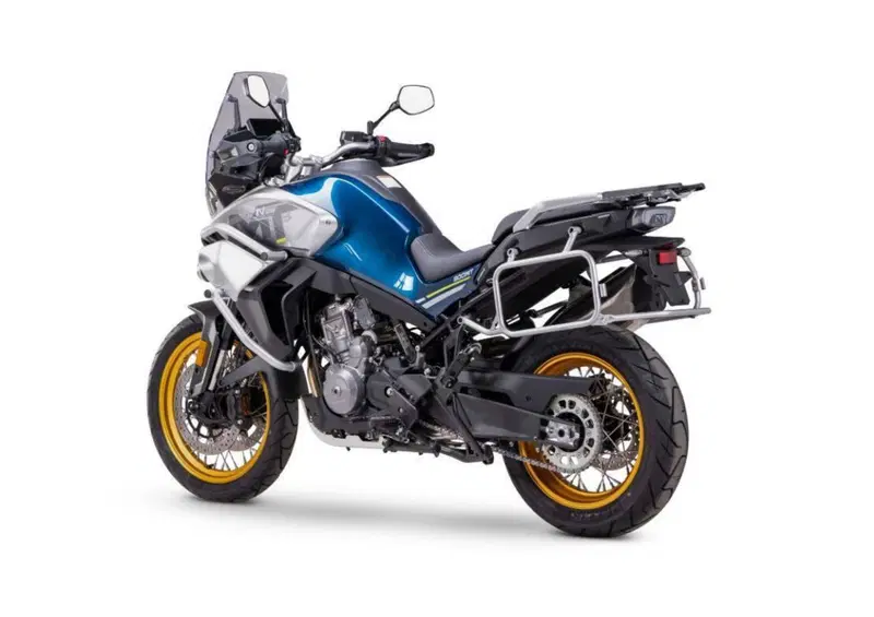 CFMOTO 800MT Touring (2022 - 26) (6)