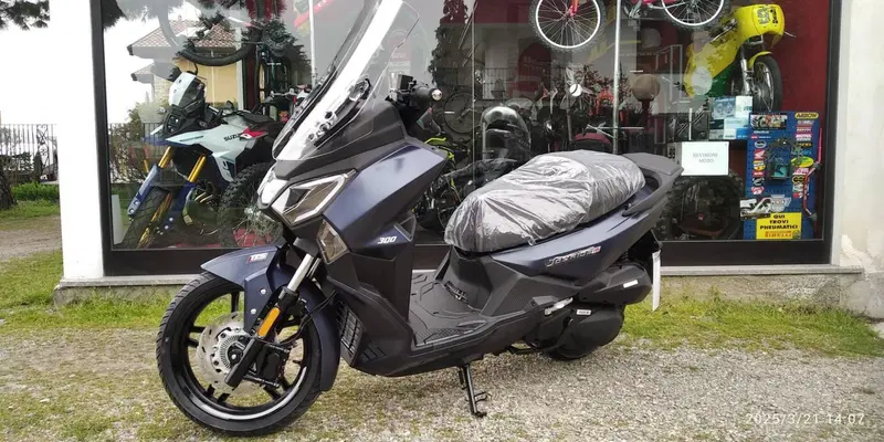 Sym Joyride 300 (2025) (2)
