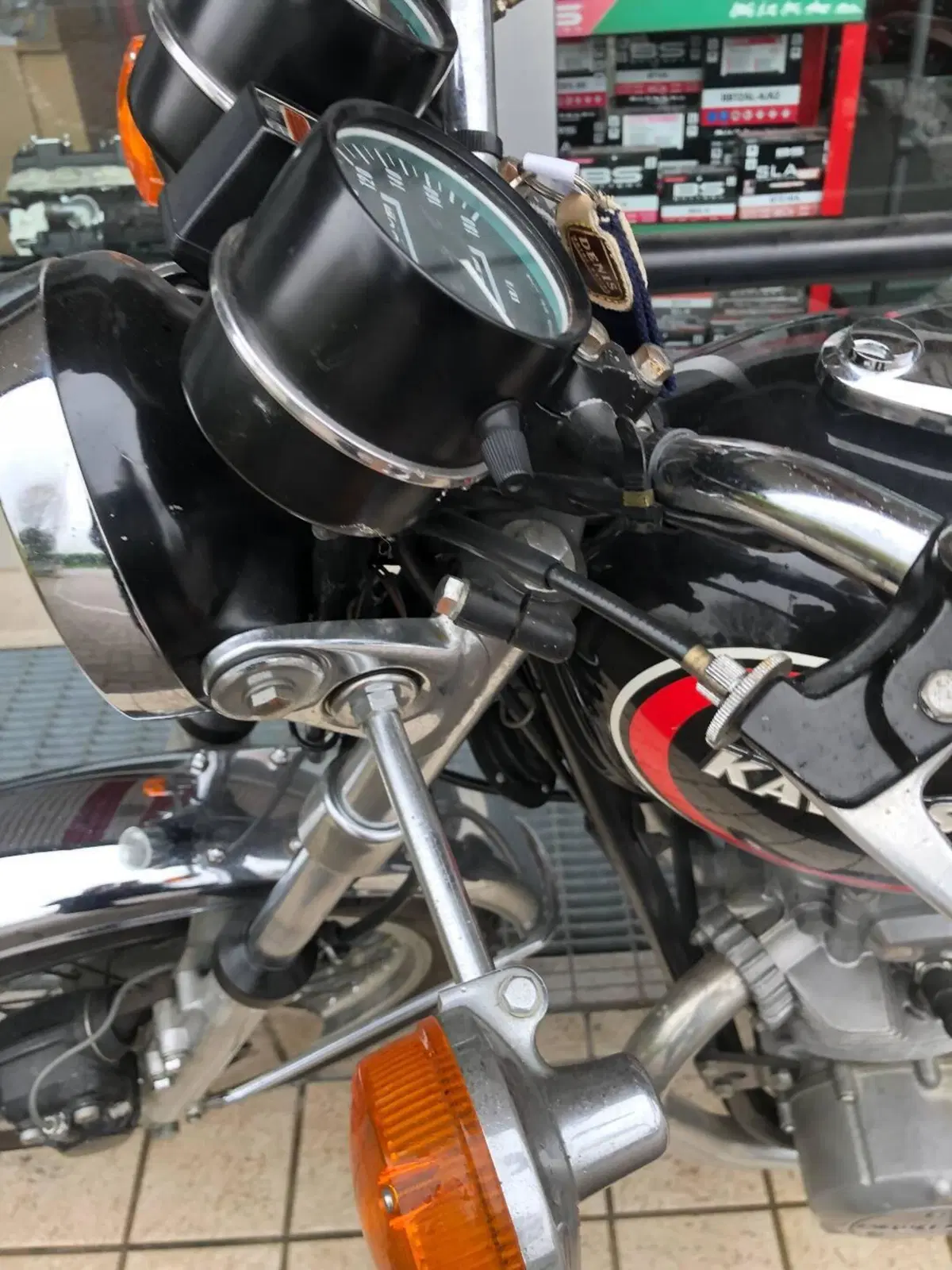 Kawasaki Z 350 I (10)