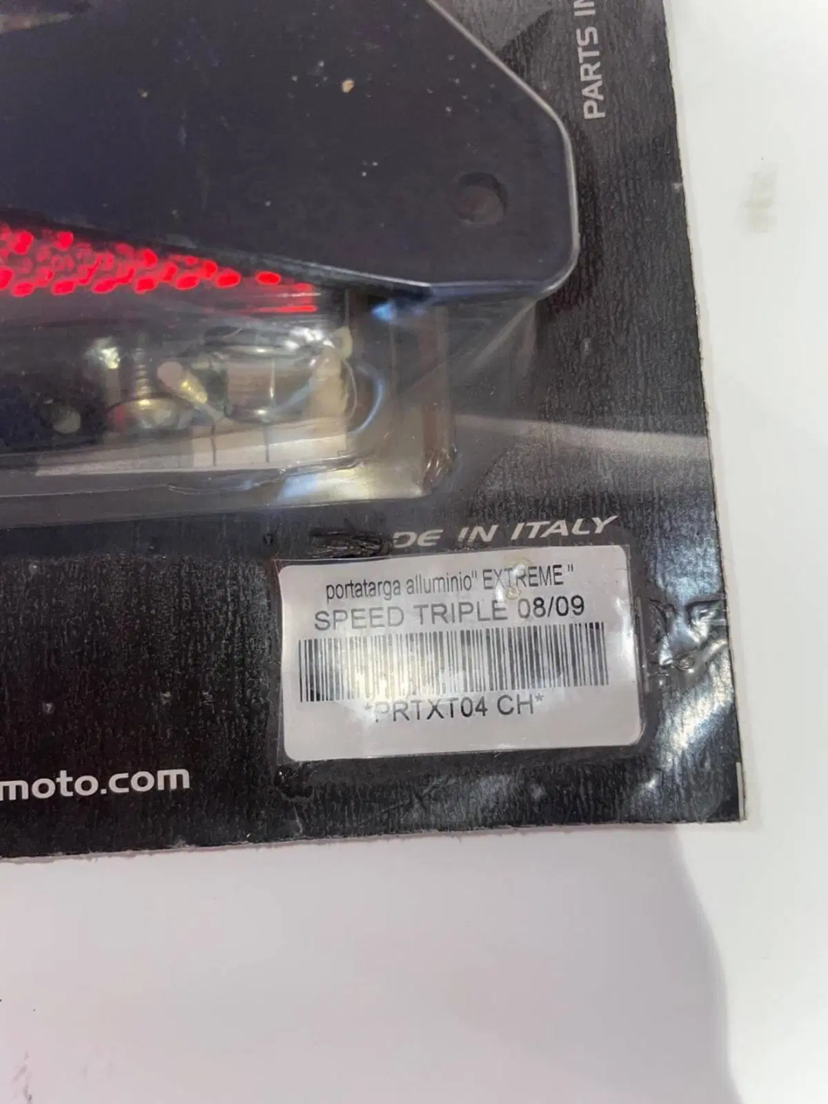Kit portatarga racing in alluminio street triple Valter Moto Components (3)