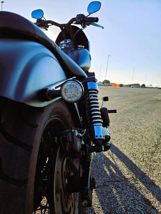 Harley-Davidson 1690 Street Bob Special (2015 - 16) - FXDB (4)