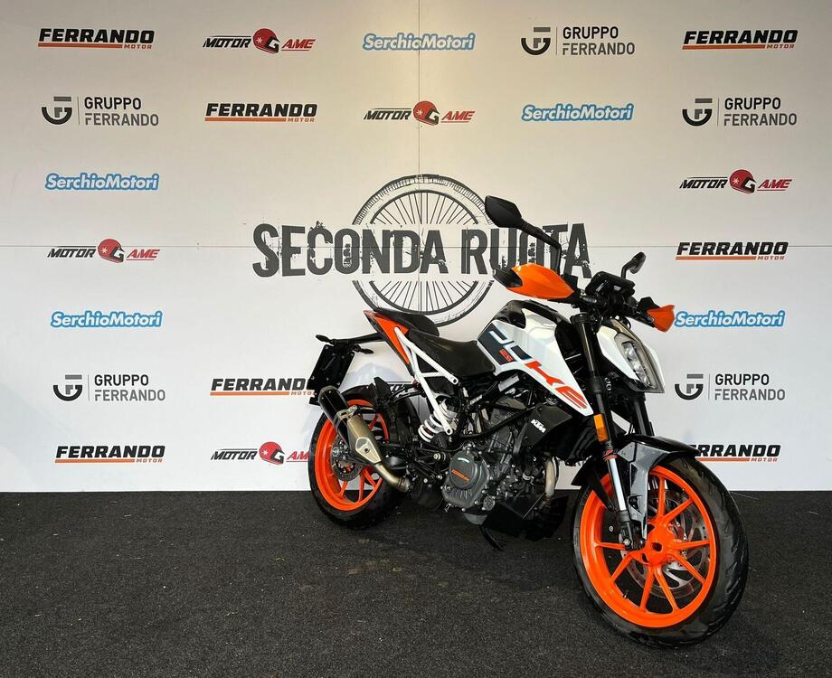 KTM 125 Duke (2021 - 23) (2)