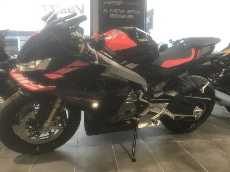 Aprilia RS 660 Factory (2025 - 26) (3)