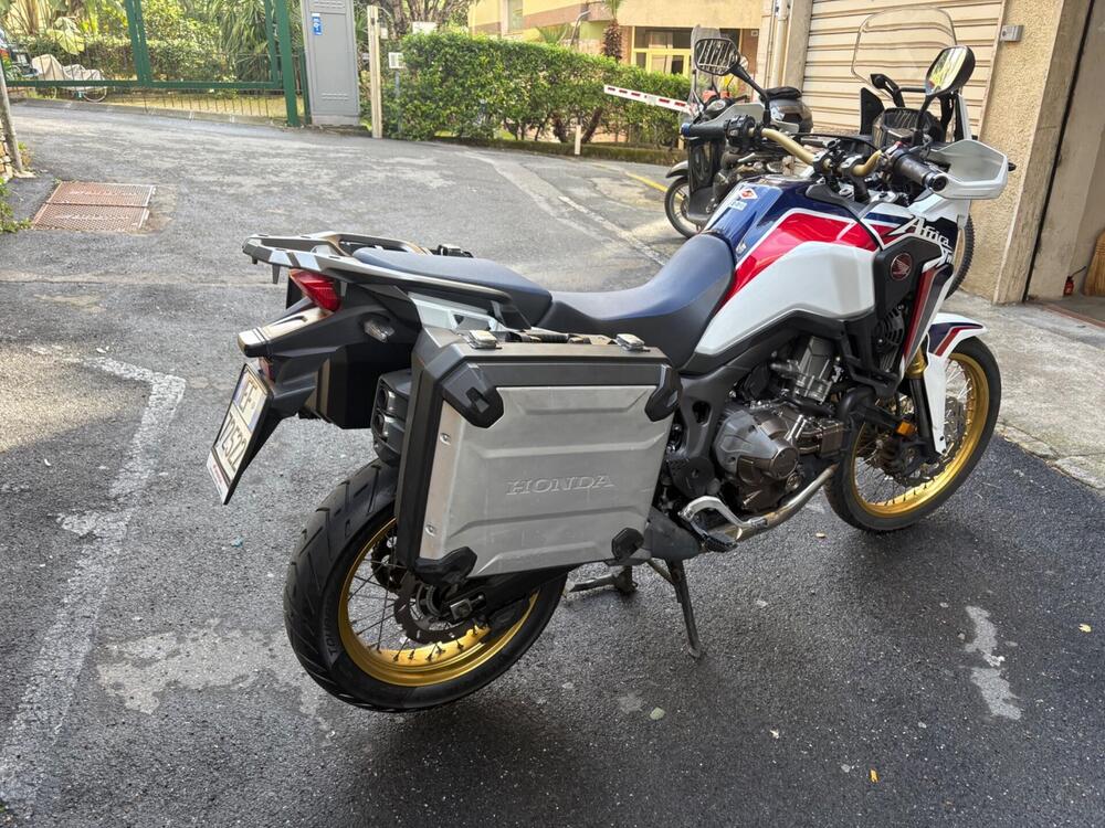 Honda Africa Twin CRF 1000L DCT ABS (2016 - 17) (5)
