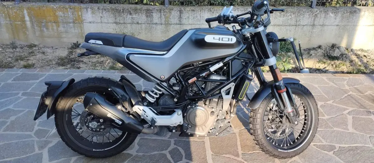 Husqvarna Svartpilen 401 (2021 - 23) (3)