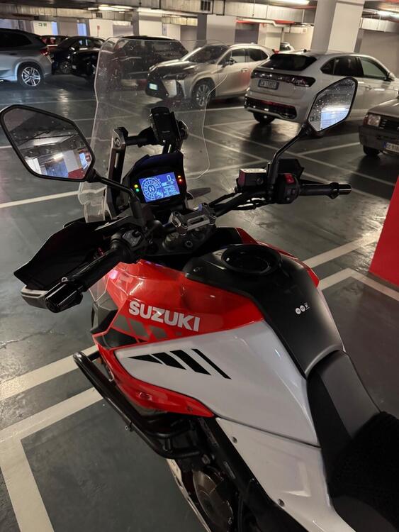 Suzuki V-Strom 1050XT Pro (2020 - 23) (5)