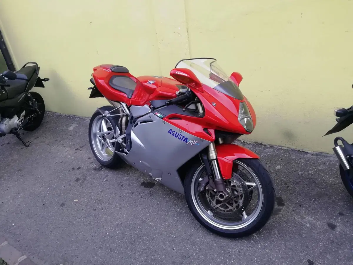 MV Agusta F4 1000 S (2004 - 05) (6)