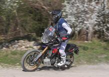 Aprilia Tuareg Rally: una MAXI che sembra una MONO. La prova in OFFROAD [VIDEO e GALLERY]