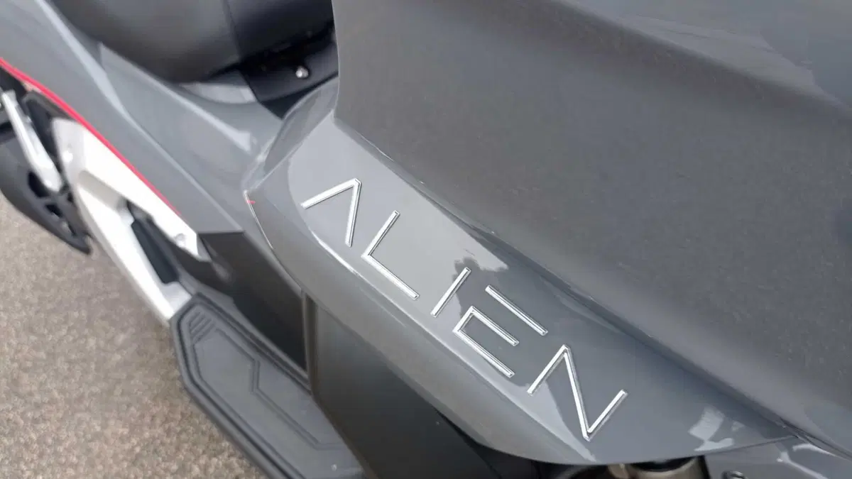 Alien Motors Newton 125 Newton 125 (2025 - 26) (13)