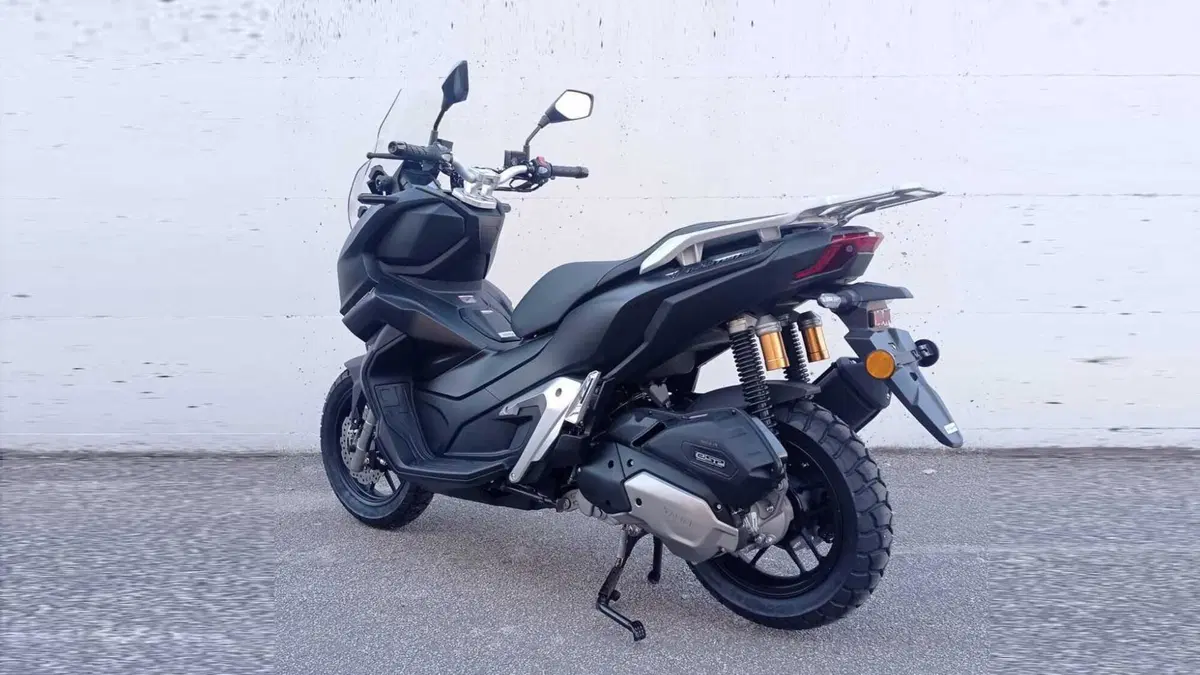Alien Motors Newton 125 Newton 125 (2025 - 26) (4)
