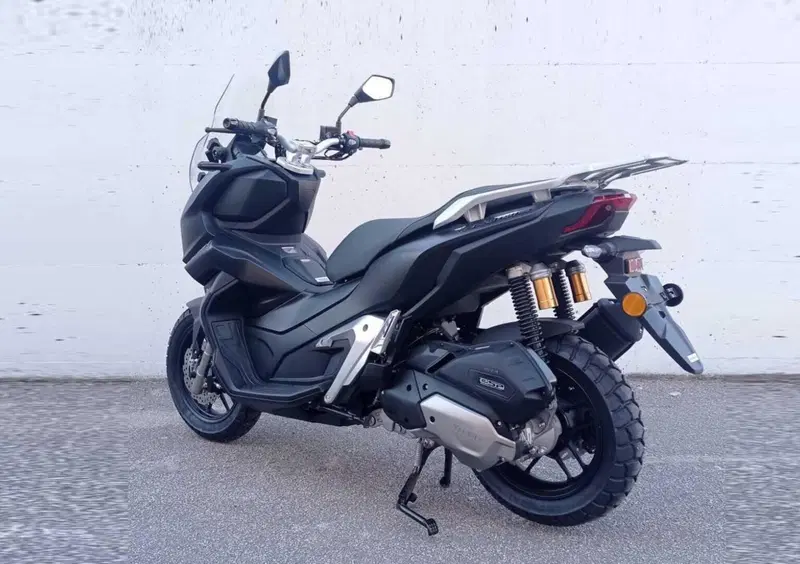Alien Motors Newton 125 Newton 125 (2025 - 26) (4)