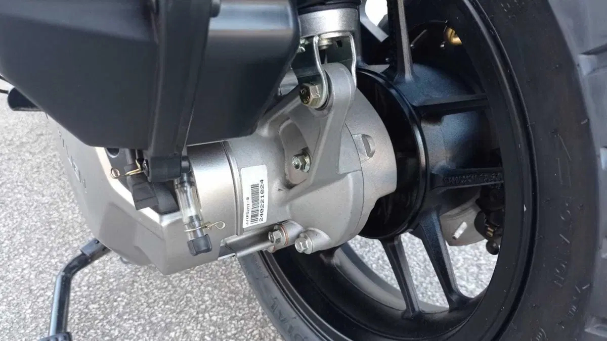 Alien Motors Newton 125 Newton 125 (2025 - 26) (16)