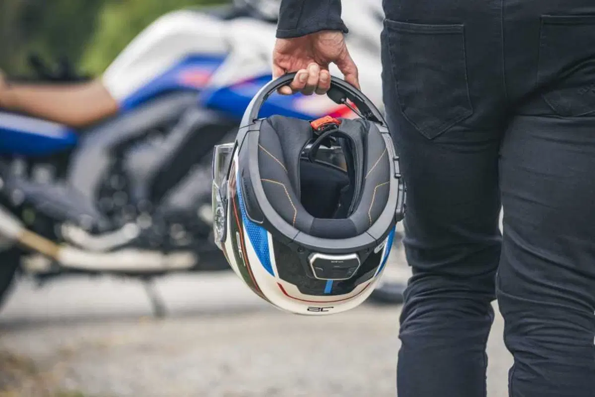 Cardo e Schuberth collaborano per lanciare il sistema di comunicazione SC Edge 2025