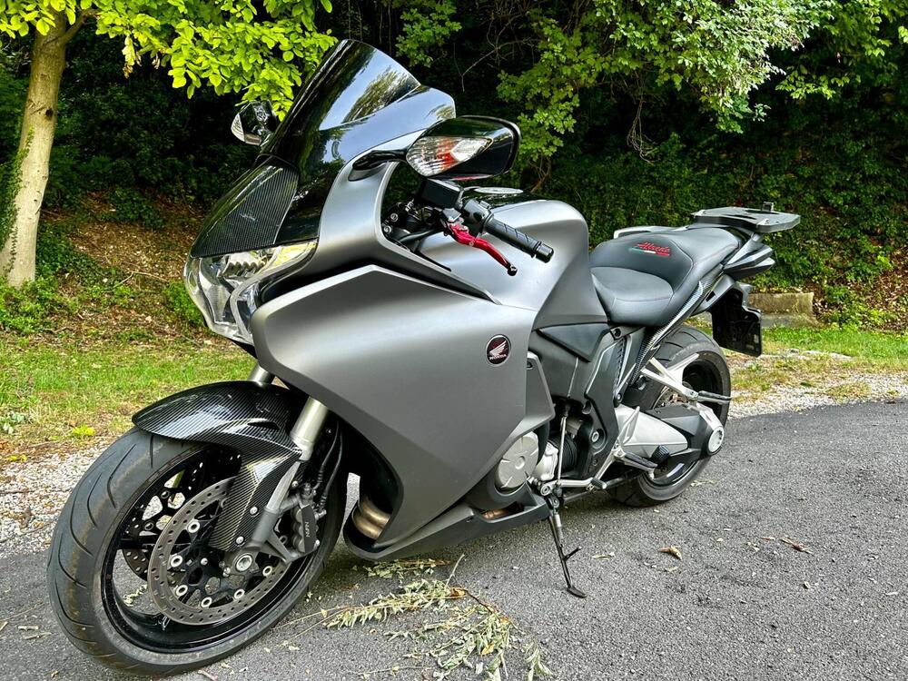 Honda VFR 1200 F ABS (2009 - 16) (3)