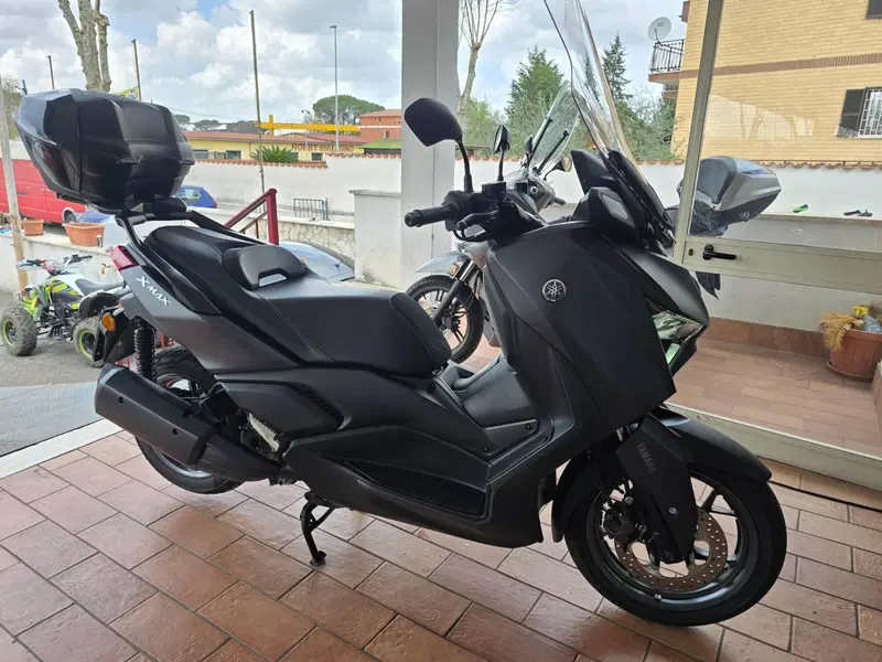 Yamaha X-Max 300 (2021 - 24)