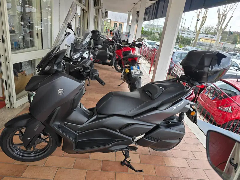 Yamaha X-Max 300 (2021 - 24) (5)