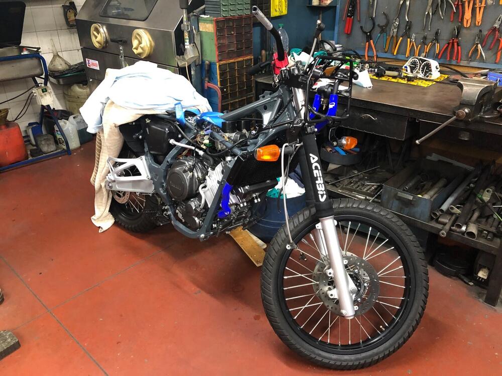 Yamaha XTZ 750 SuperTéneré (1989 - 98) (4)