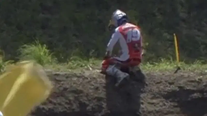 L'incredibile caduta di Sacha Coenen nel Sabato del GP d'Europa