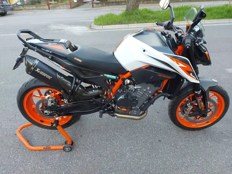 KTM 890 Duke R (2022 - 23) (3)