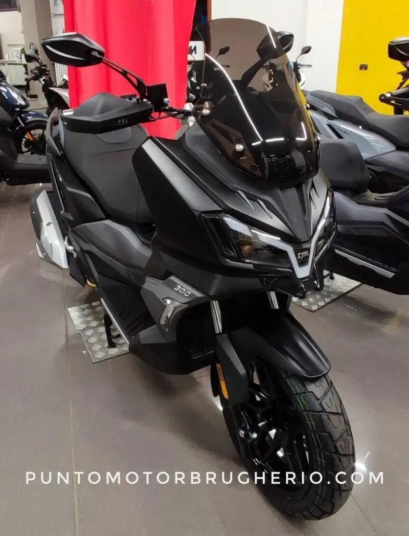Sym ADX 300 (2024 - 26) (2)