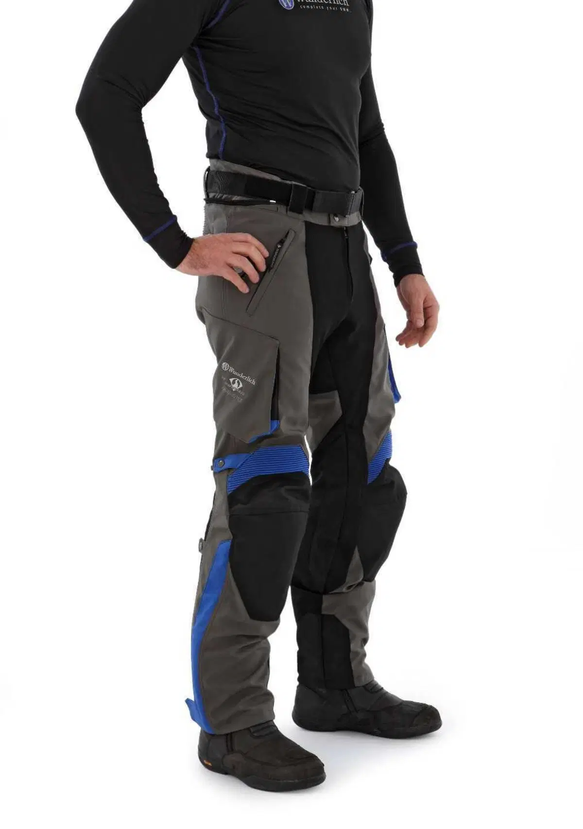 Wunderlich presenta il suo completo da moto Adventure (3)