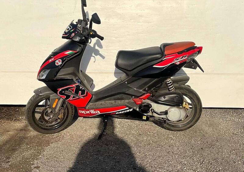 Moto Usate Aprilia Sr 50 Motard Usato Motard Usato Aprilia Sr 50