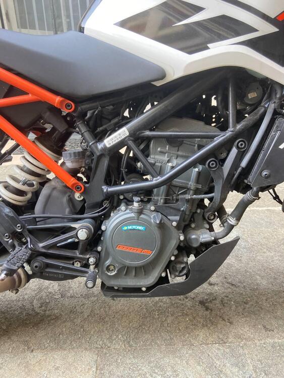 KTM 125 Duke ABS (2017 - 20) (2)
