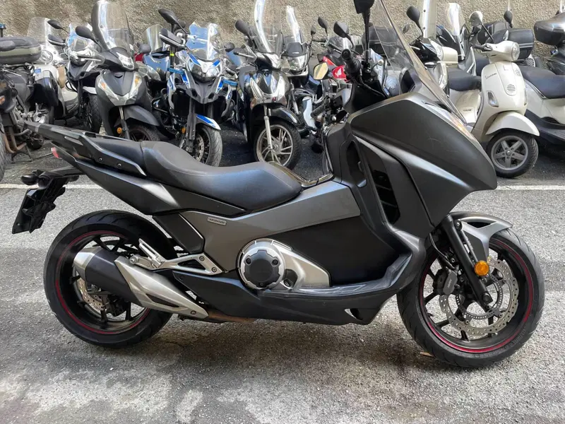 Honda Integra 750 DCT Sport (2017)