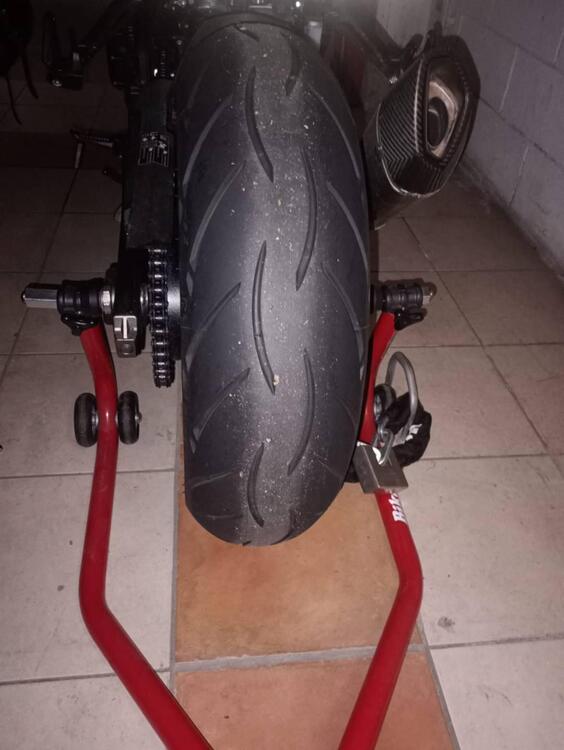 Suzuki GSX S 750 Yugen (2018 - 20) (2)