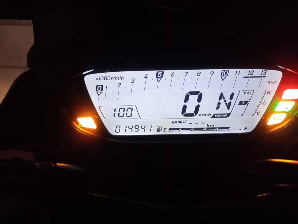 Suzuki GSX S 750 Yugen (2018 - 20) (3)