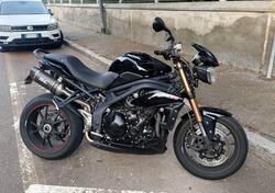 Triumph Speed Triple 1050 (2011 - 13) usata