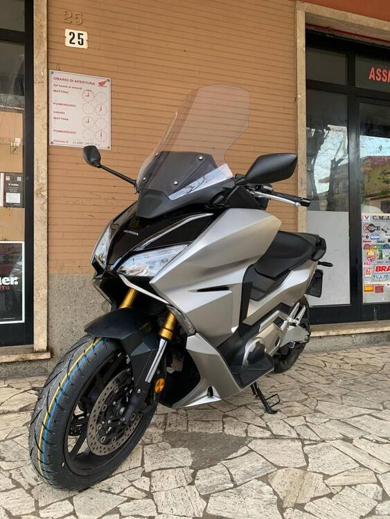 Honda Forza 750 DCT (2021 - 24) (4)