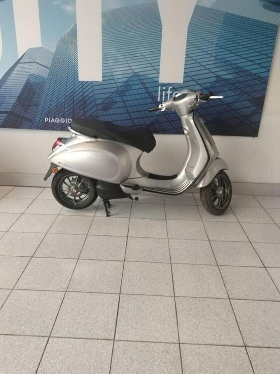 Vespa Vespa Elettrica 70 (2020 - 24) (2)