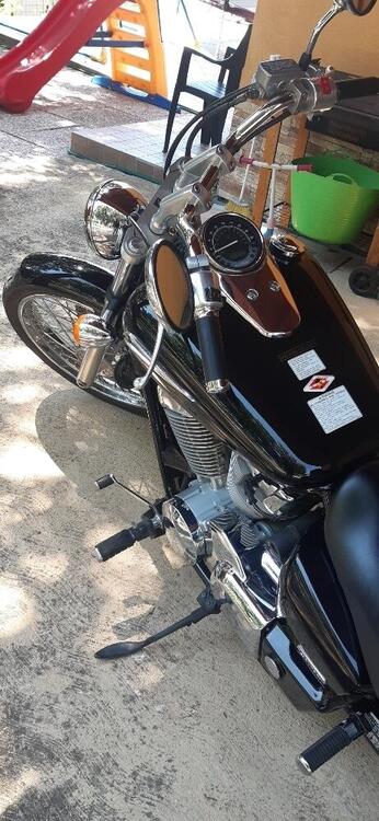 Honda VT 750 Shadow Spirit (4)