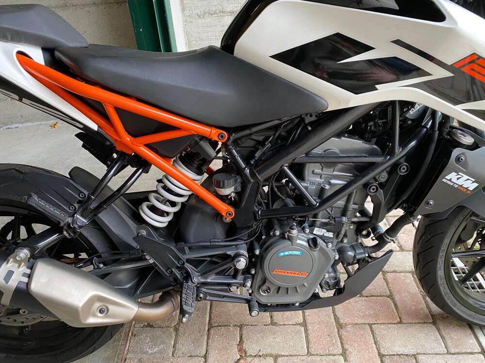 KTM 125 Duke ABS (2017 - 20) (4)