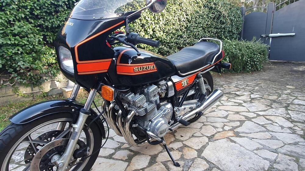 Suzuki gsx1100 (2)
