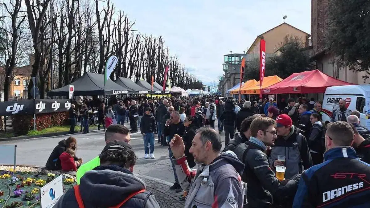 42° Motoraduno Fossano, un fiume di moto ha dato il via alla stagione motociclistica 2025 (14)