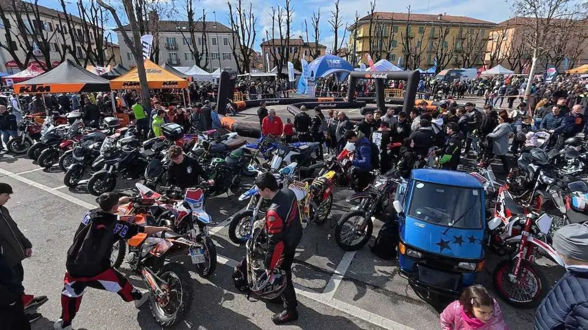 42° Motoraduno Fossano, un fiume di moto ha dato il via alla stagione motociclistica 2025 (36)