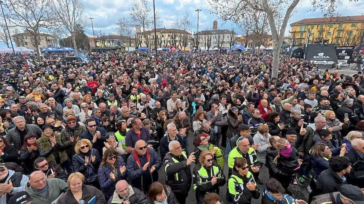 42° Motoraduno Fossano, un fiume di moto ha dato il via alla stagione motociclistica 2025 (40)