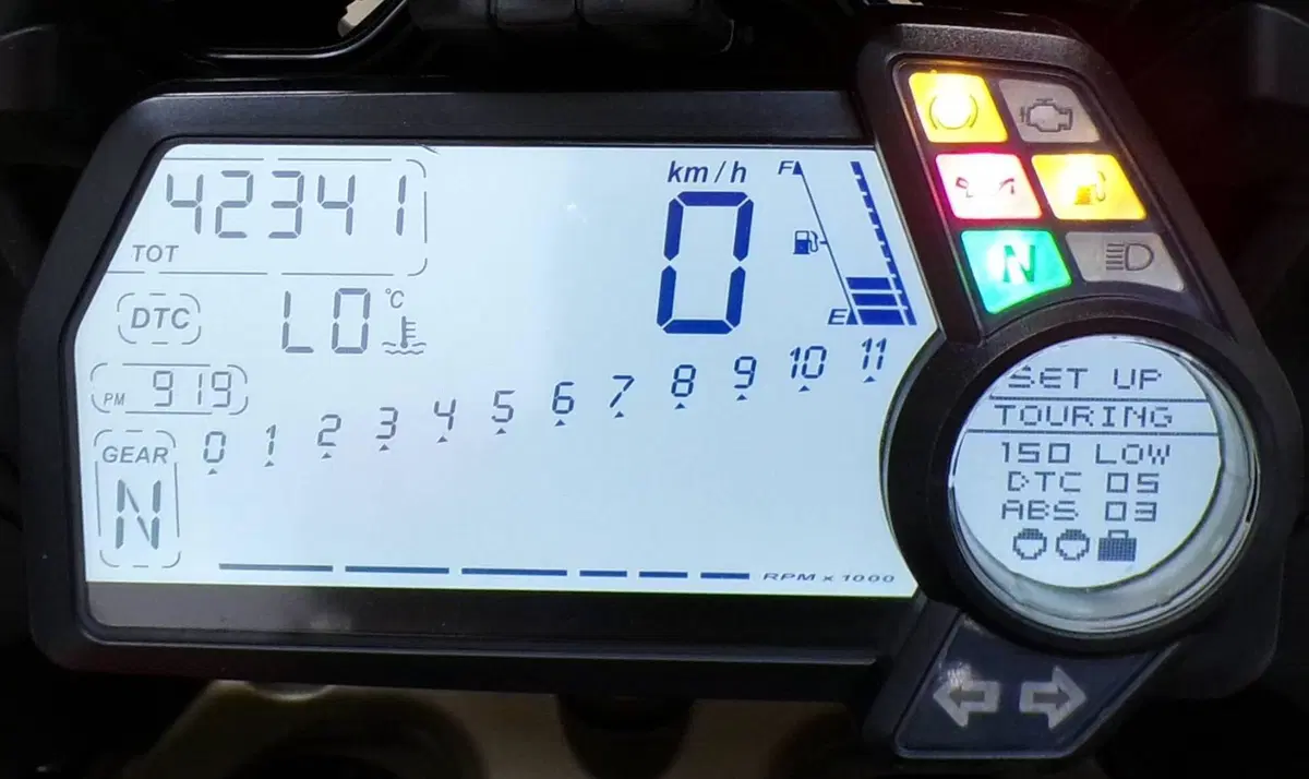 Ducati Multistrada 1200 S Touring (2013 - 14) (15)