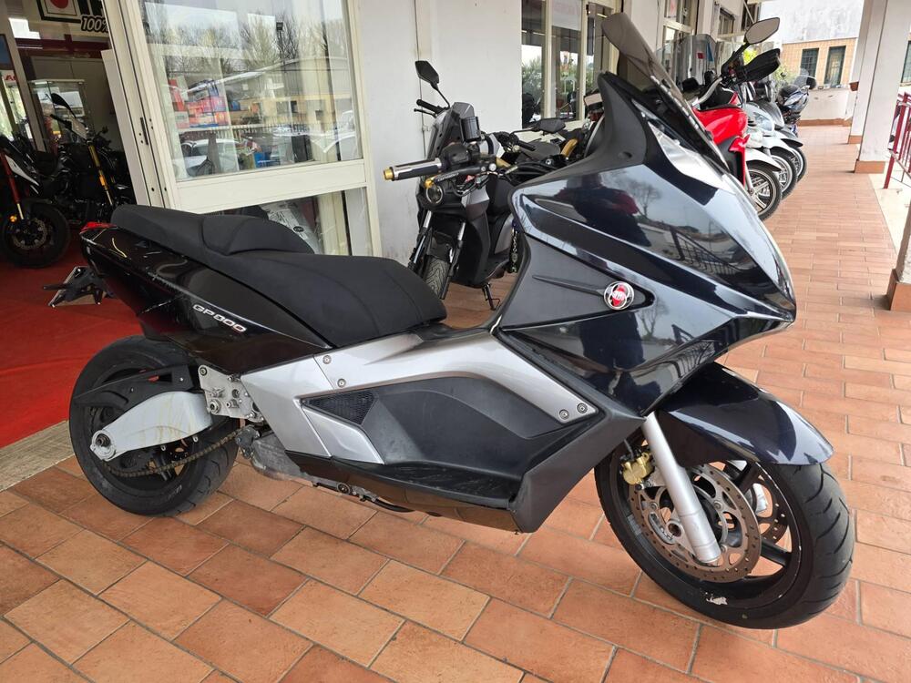 Gilera GP 800