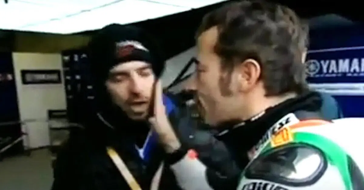 Una vita da Marco Melandri: la lite con Biaggi, la Smart di Max ribaltata e il "gommino" [VIDEO] - Parte 4 di 4