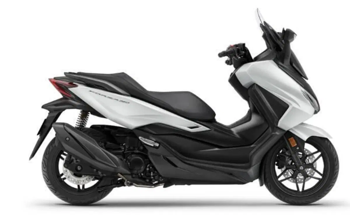 Honda Forza 350 (2025 - 26) (4)