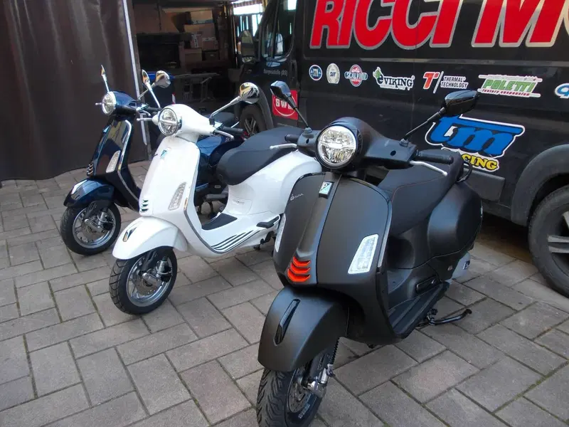 Vespa Primavera 125 (2024 - 25) (2)