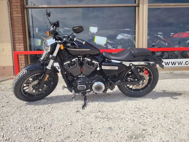 Swm Stormbreaker V1200 (2024 - 25)