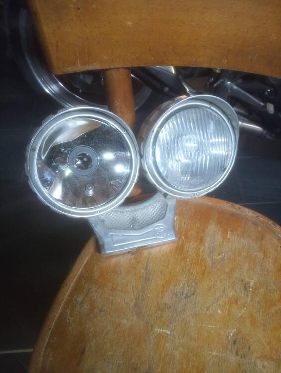 Doppio fanale anteriore De Pretto Moto