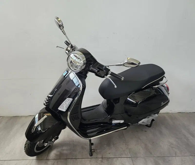 Vespa GTS 310 Super (2025 - 26) (2)
