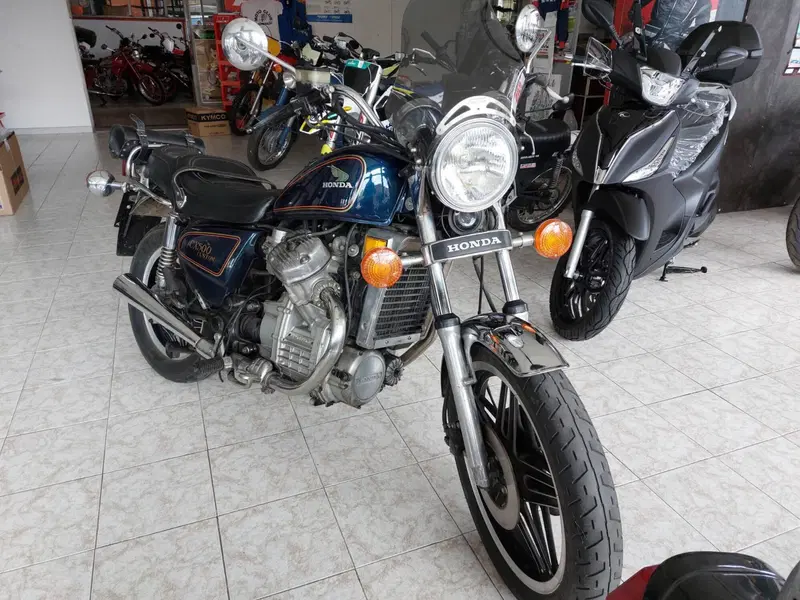 Honda CX 500 custom (4)