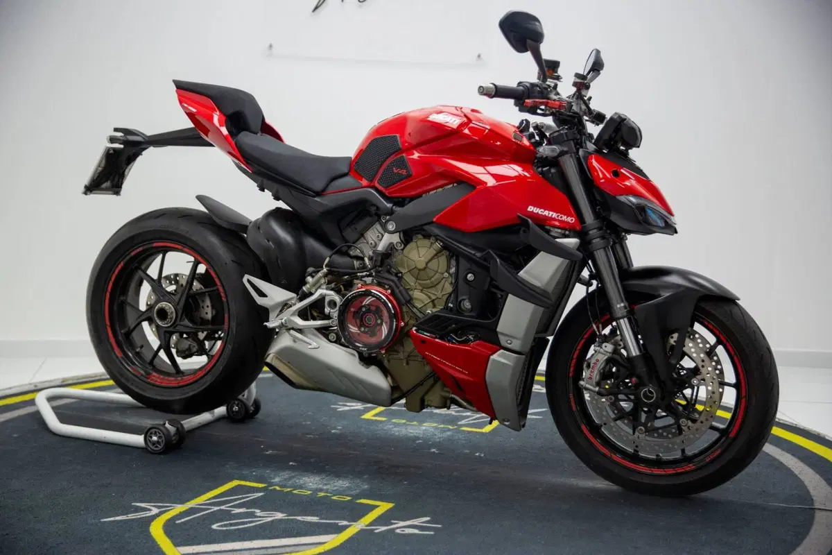 Ducati Streetfighter V4 1100 (2020) (6)