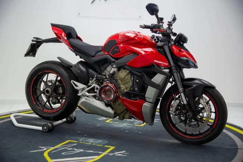 Ducati Streetfighter V4 1100 (2020) (6)